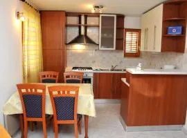 Apartments Toic Cres