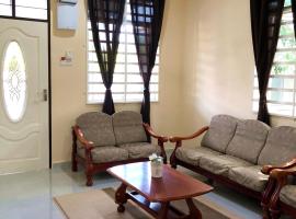 Twin Homestay A, hotel cerca de State Museum of Terengganu, Kuala Terengganu