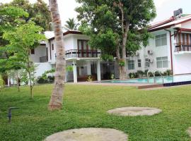 Serenity Tissa, hotel near Mattala Rajapaksa International Airport - HRI, Tissamaharama