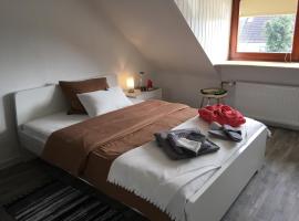 maggies-home-hannover, hotel with parking in Hemmingen