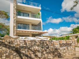 Beachcove Apt No 1, hotel v destinaci Pereybere