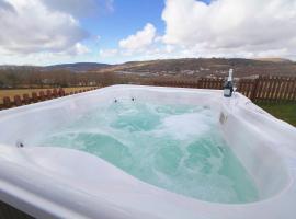 Cilhendre Holiday Cottages - The Dairy, hotel with jacuzzis in Swansea