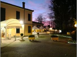 Hotel Villa Regina, hotell sihtkohas Ferrara
