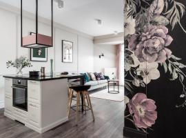 Dom & House - Apartments Neptun Park Premium، شقة في جيليتكوفو