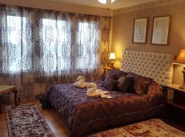 Natalie House, bed & breakfast a Boston