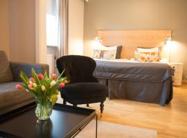 Hotell Aston, hotel em Karlskrona