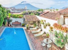 Hotel Casa del Parque by AHS, disainhotell sihtkohas Antigua Guatemala