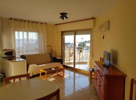 Apartamentos Olympia Center, hotell i La Manga del Mar Menor