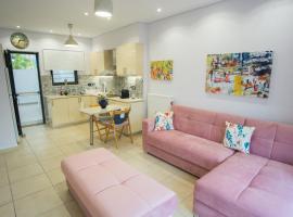 Porto Rafti view by Akroploro