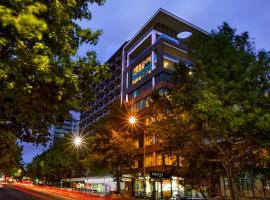 Quest on Hobson Serviced Apartments, hotel in Auckland
