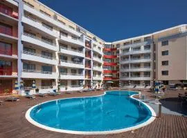 Bratanov Central Plaza apartments