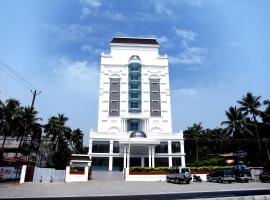 Hotel Karthika Park, hotell i Kazhakuttam