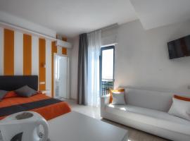 Sunset rooms – hotel w mieście Massa Lubrense
