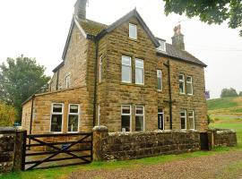 Halmer Grange Guest House, hotel a North Yorkshire Moors vasút környékén Goathlandben