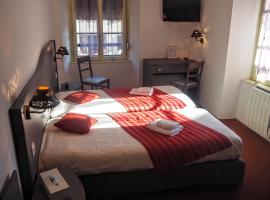 Le Petit Relais, hotel v destinaci Pont-de-Roide