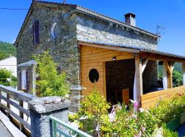 Gîte casa di l'Apa, casa per le vacanze a Venaco