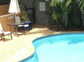 Meridian Caloundra, serviced apartment in Caloundra