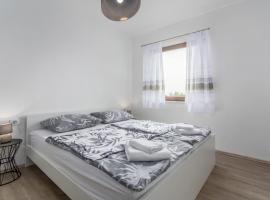 Apartments Katja، بيت ضيافة في Marčana