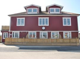 Sjöhuset, Ferienunterkunft in Ellös