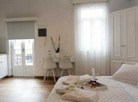 Agapi Suites, hotel in Chania Town