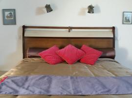 Manoir de la Ville Marie, Bed & Breakfast in Hirel