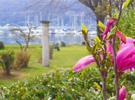 The Gulf Villa - Lago Maggiore, ξενοδοχείο με πάρκινγκ σε  Monvalle 