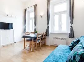 Flexible SelfCheckIns 13 & 14 - Le Petit & Le Grand Zagreb - Centre - New - Apartments Repinc
