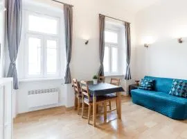 Flexible SelfCheckIns 13 & 14 - Le Petit & Le Grand Zagreb - Centre - New - Apartments Repinc