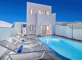 Santorini Blue Senses Villas, отель в городе Мессария