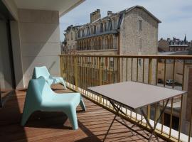 Appartement Forum Reims, hotel near Town House of Jean-Baptiste de La Salle, Reims