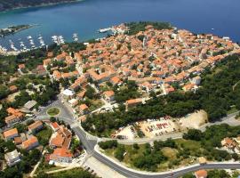 Apartmani Jozefina, apartment in Omišalj