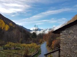 Casa Joanet, koča v mestu Unarre