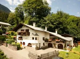 Apartment Haus Schatz