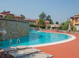 Resort Borgo del Torchio, hotel din Manerba del Garda