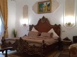 Villa Imperia, Museums-Hotel, Treppensteigen