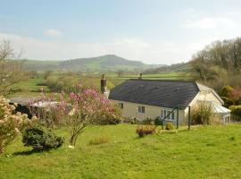 Bryn Hebog, hotel with parking in Carmarthen