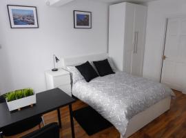 Soft & Bright, apartment in Thornton Heath