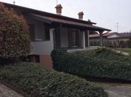 CAROLINE home, hótel með bílastæði í Anzano del Parco