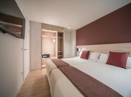 Hotel & Aparthotel Cosmos, hotel near Pal Ski Resort, Andorra la Vella
