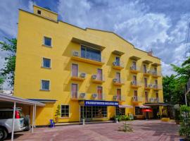 Frankfurter Deluxe Inn, posada u hostería en Cebú