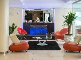 Best Western Plus Grand Hotel Victor Hugo, hotel em Luxemburgo