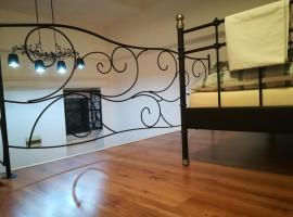 Apartman Galerija, отель в Нови-Саде