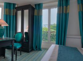 Hotel Cluny Square, hotel near Luxembourg Gardens, Paris