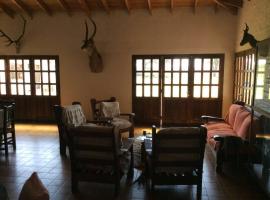 Hostal Naico, hotel in Naicó