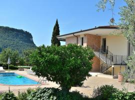 Cà Gardesana With Pool, holiday home in Garda
