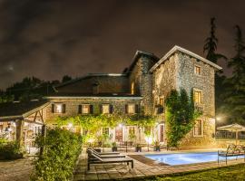 Villa Sibilla Il Giardino Di Sibilla With Pool, готель з парковкою у місті Monte San Lorenzo