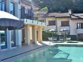 South Apartment With Pool