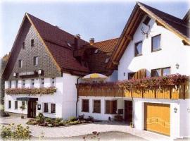Hotel Gasthof Hirsch, готель у місті Alfdorf