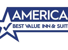 America's Best Value Inn & Suites/Hyannis: Hyannis şehrinde bir otel