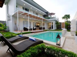 Villa Arusha Jogja, Hotel mit Pools in Sleman